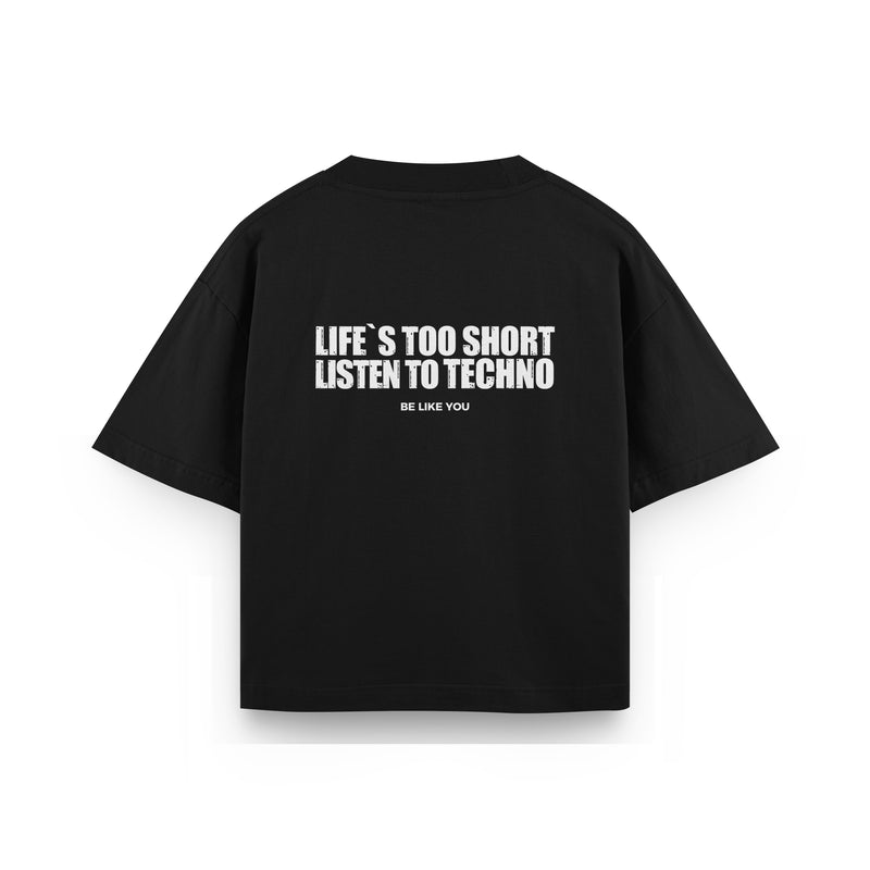 Listen to techno